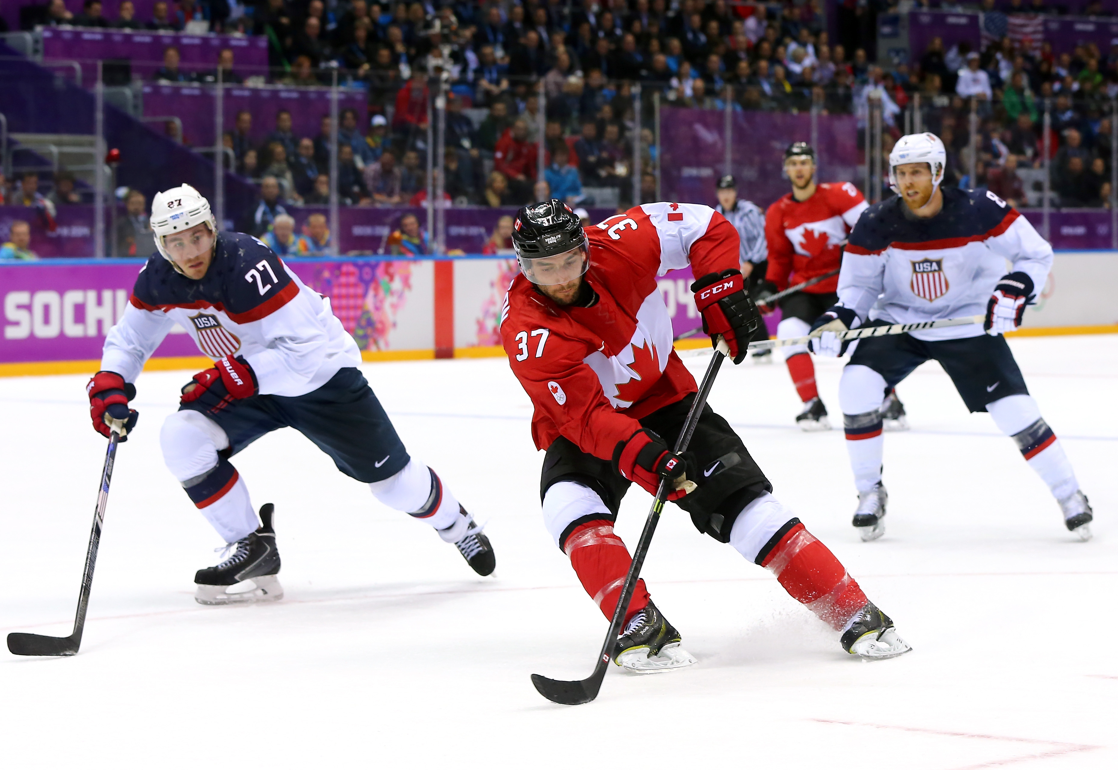 hockey sur glace Canada